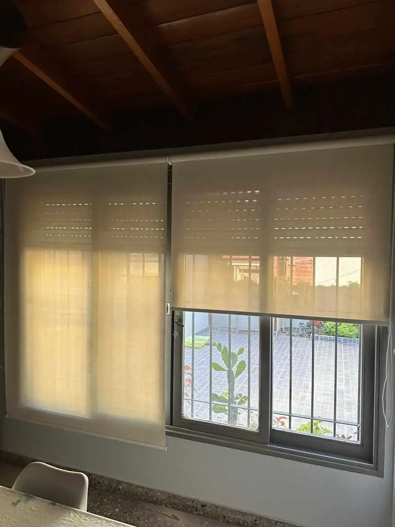 Roller sunscreen en Living